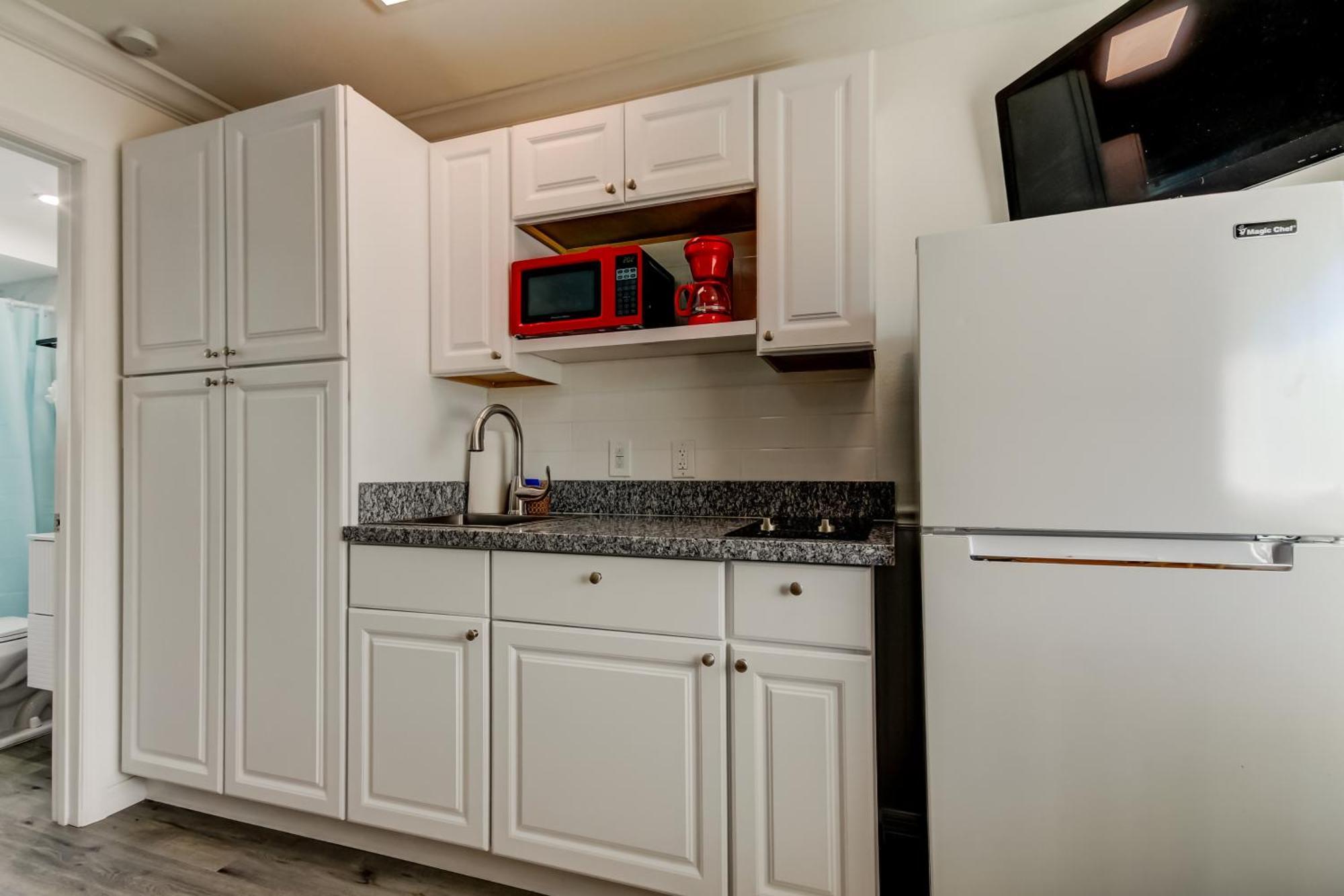 Carousel Suites -Redington Shores Buitenkant foto