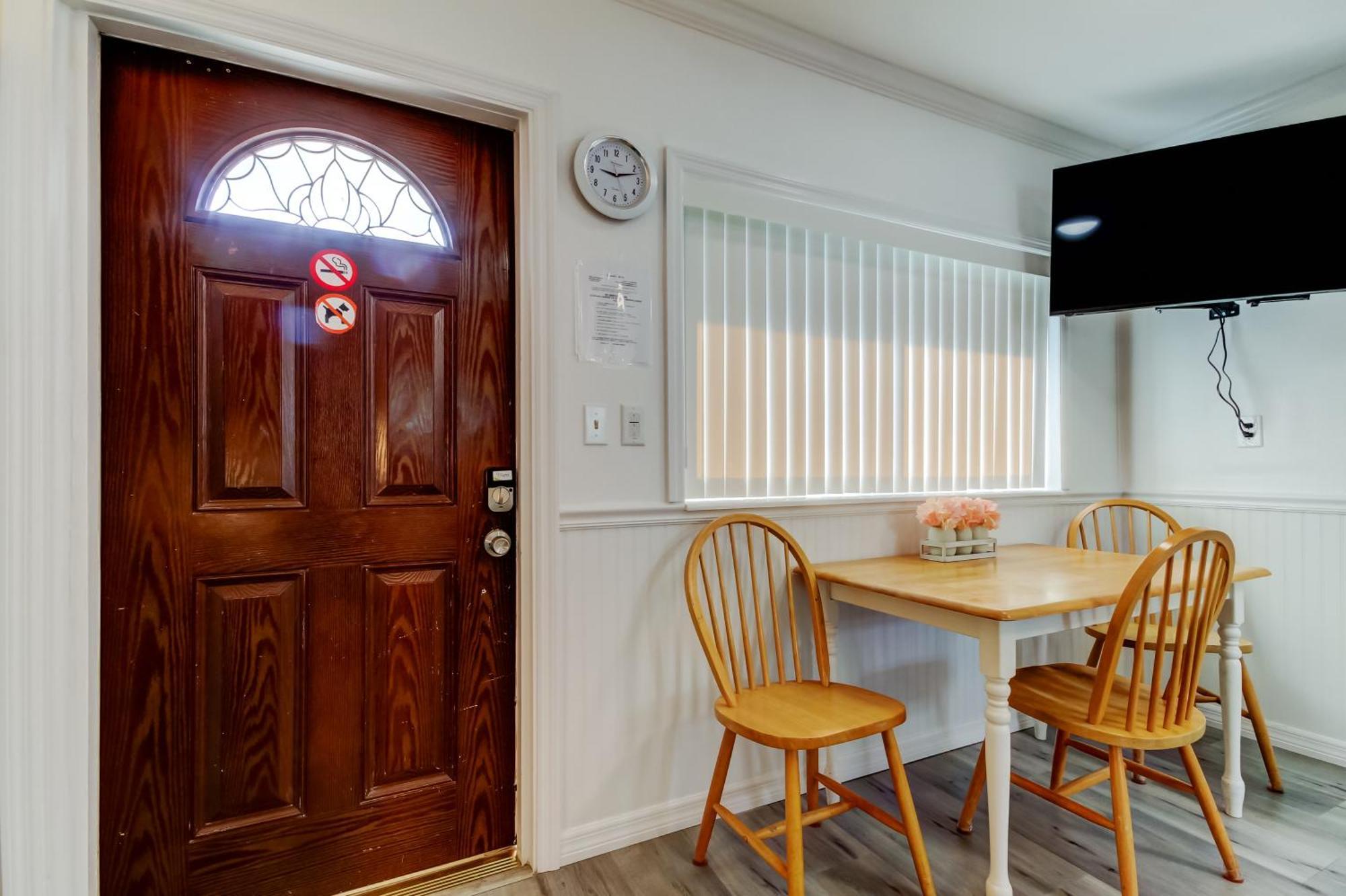 Carousel Suites -Redington Shores Buitenkant foto