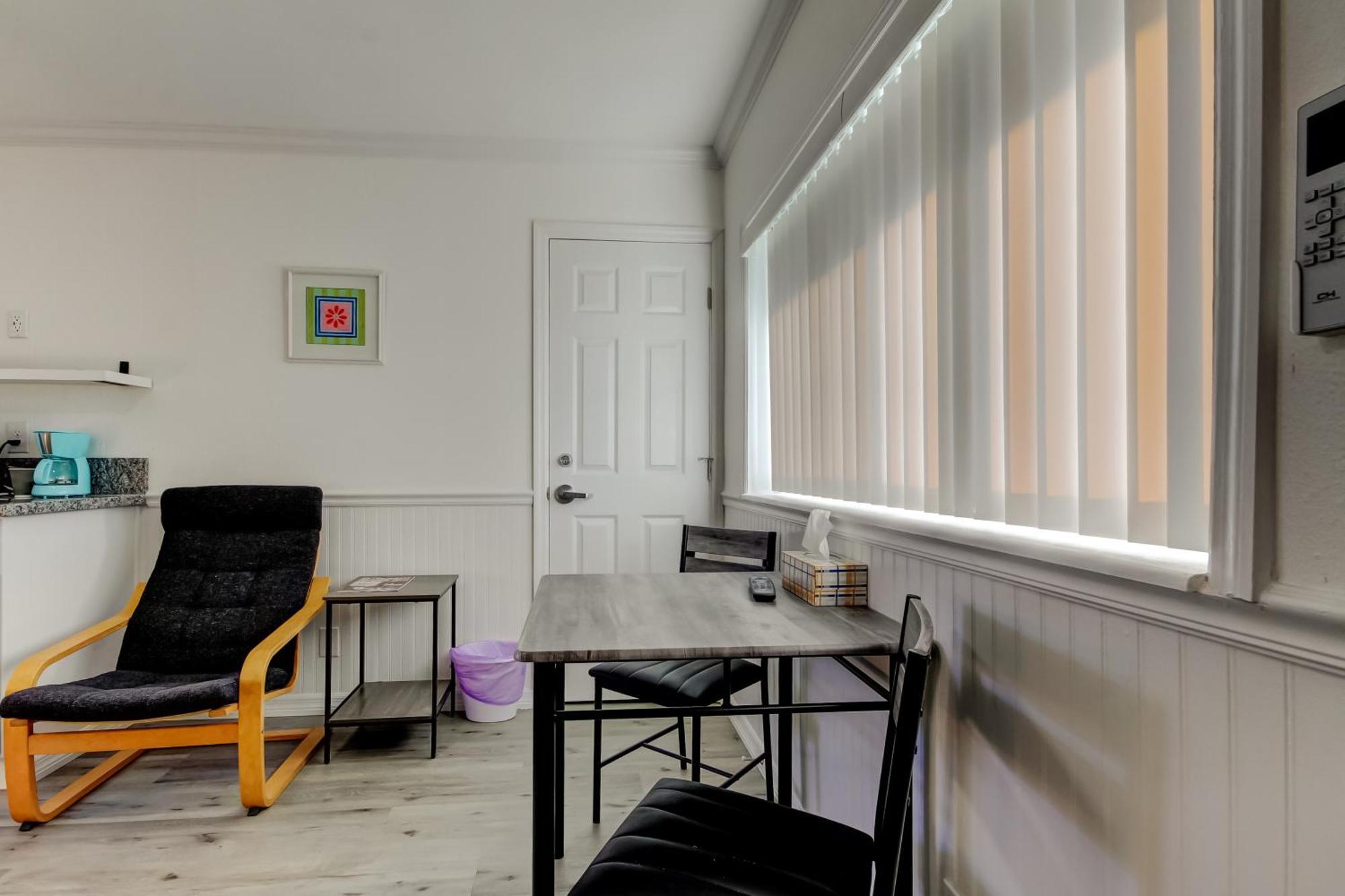 Carousel Suites -Redington Shores Buitenkant foto