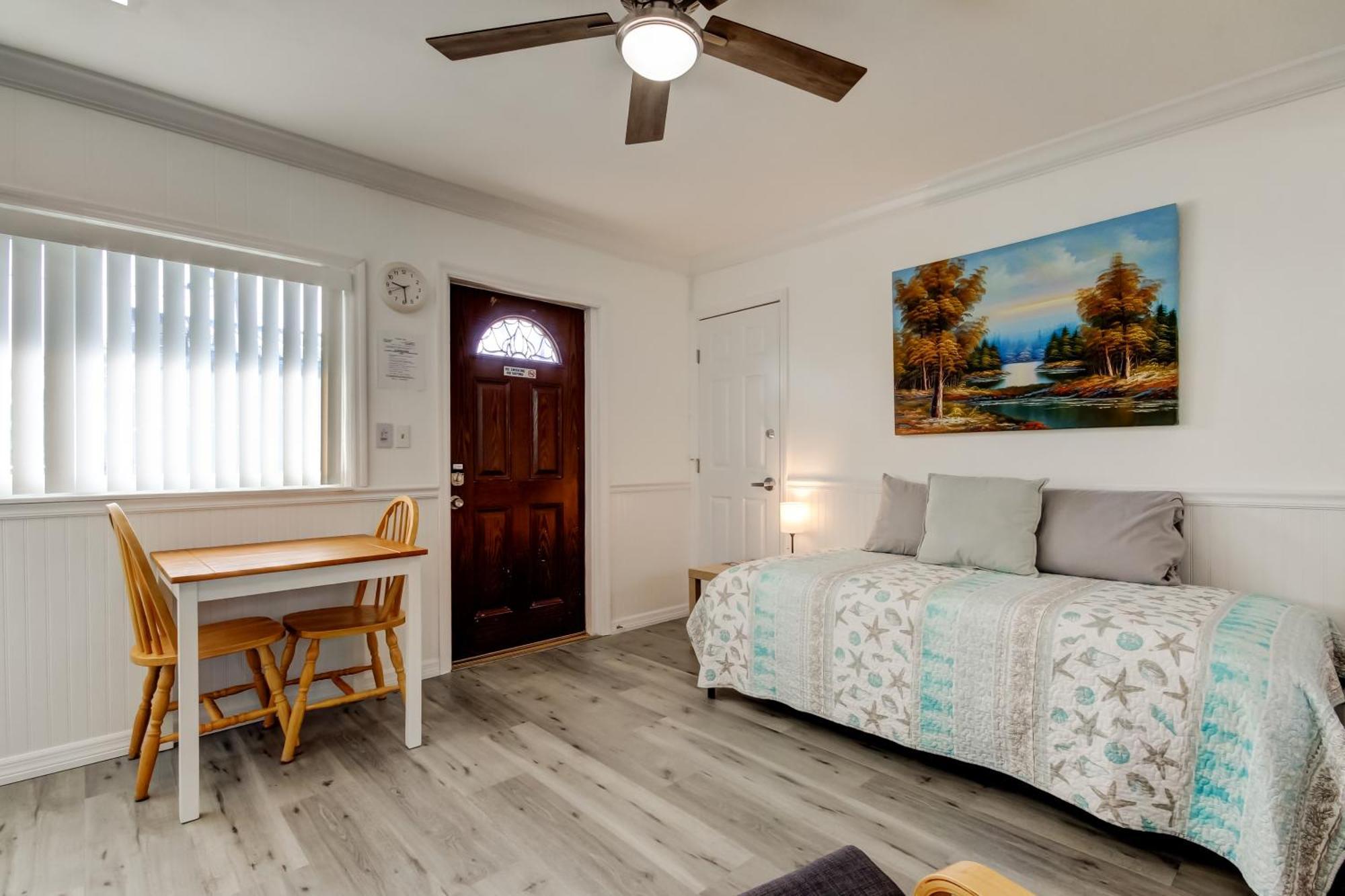 Carousel Suites -Redington Shores Buitenkant foto