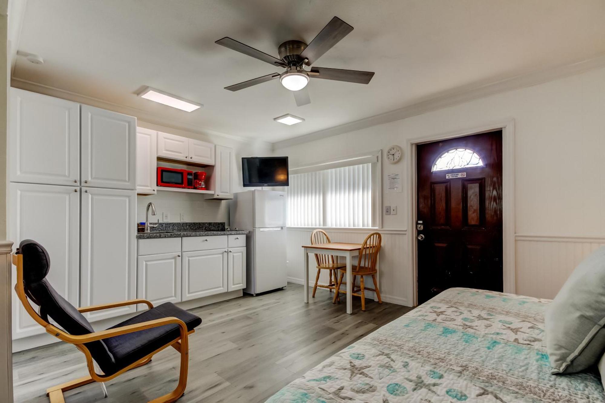 Carousel Suites -Redington Shores Buitenkant foto