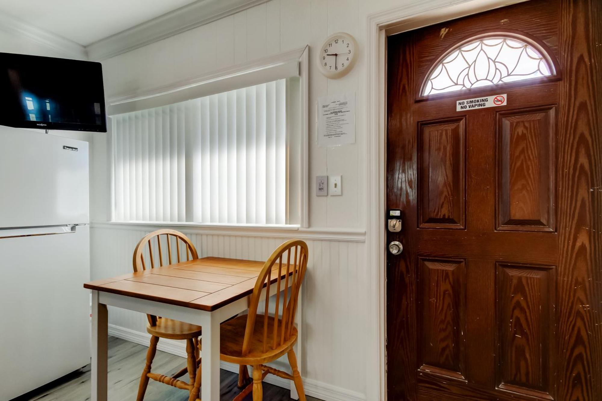 Carousel Suites -Redington Shores Buitenkant foto