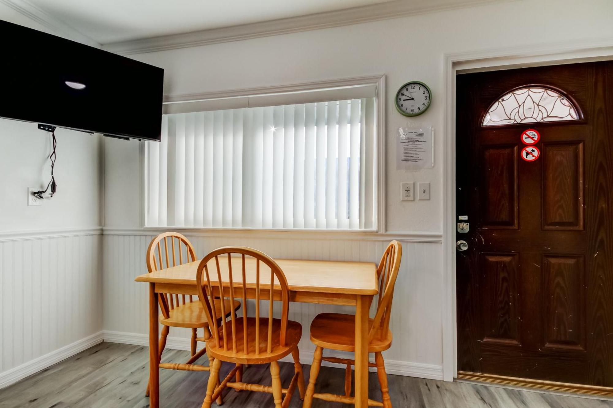 Carousel Suites -Redington Shores Buitenkant foto