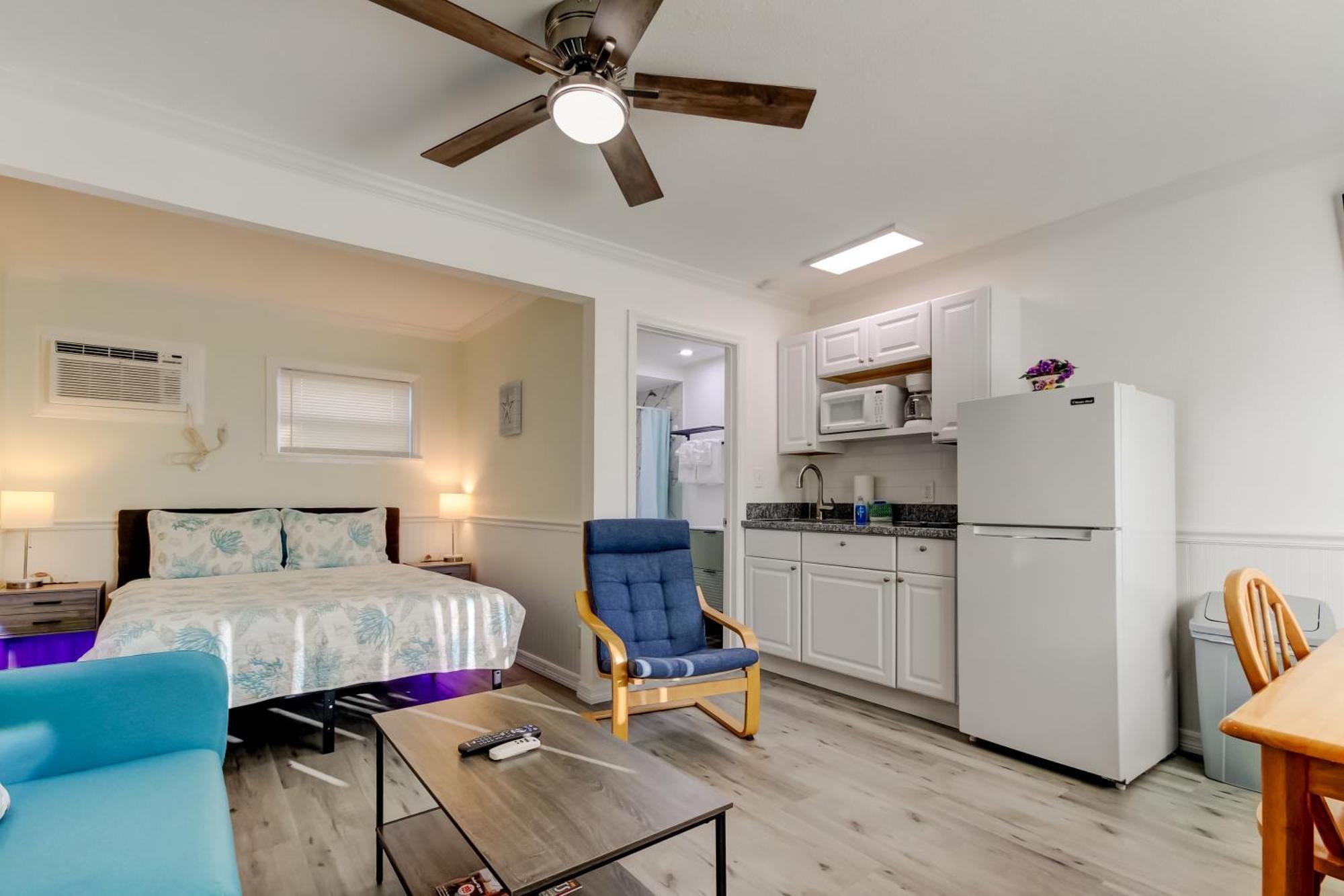 Carousel Suites -Redington Shores Buitenkant foto