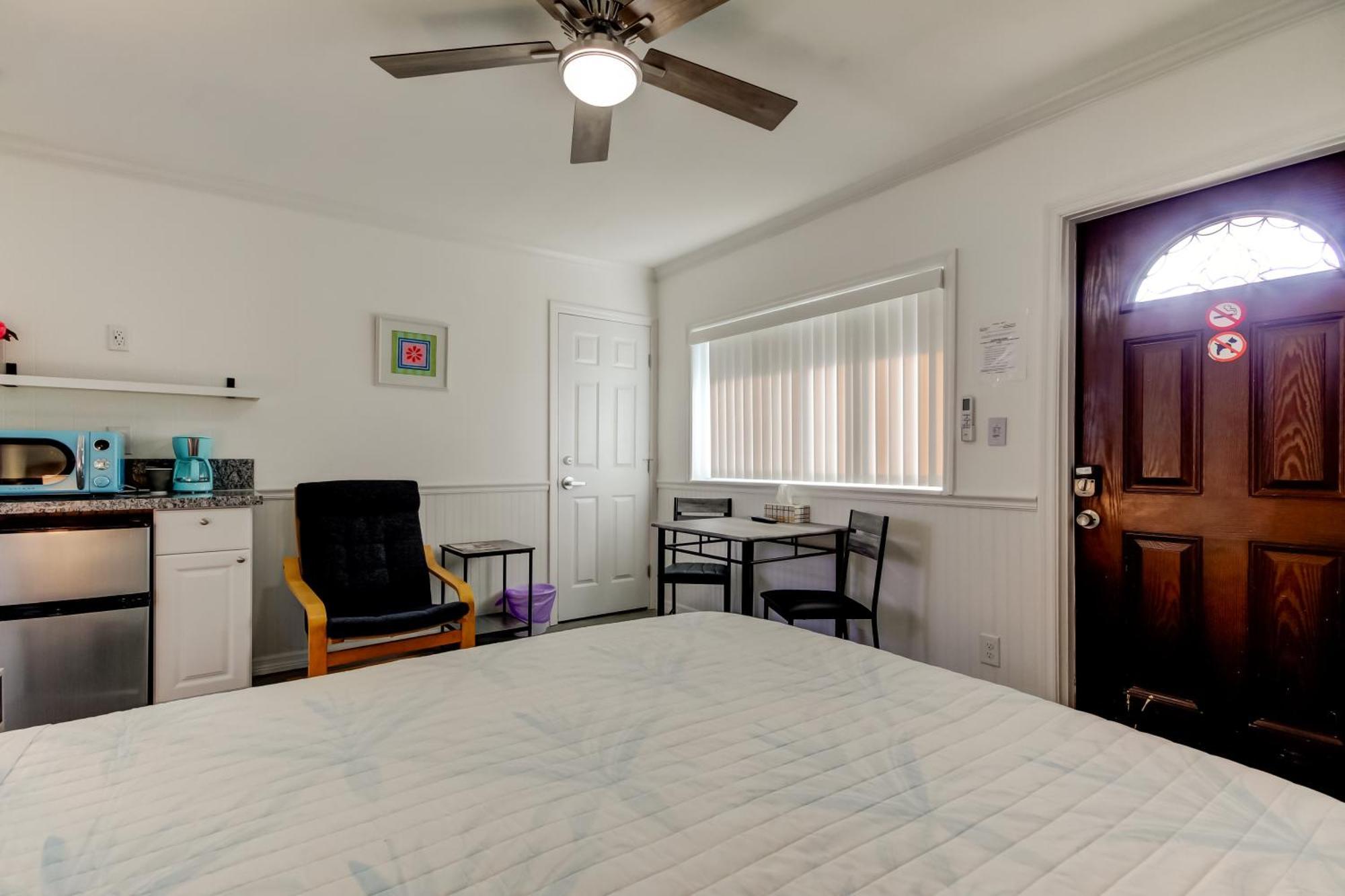 Carousel Suites -Redington Shores Buitenkant foto