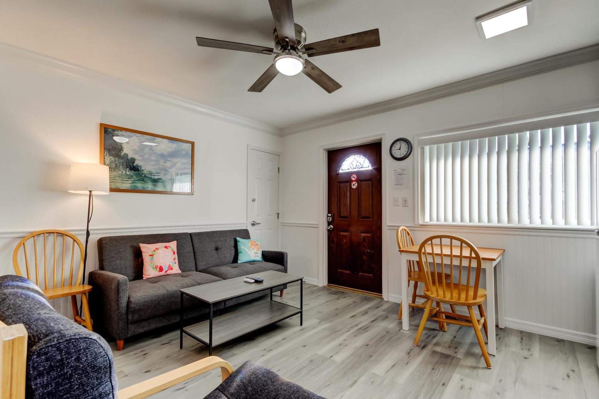 Carousel Suites -Redington Shores Buitenkant foto